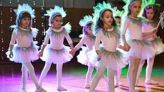 Plesna Božićna čarolija na otoku Pagu