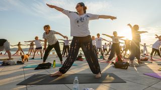 Međunarodni dan joge na Pozdrav suncu