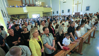 Bibinje: sakrament Prve pričesti, foto-L. Banić Bibinje: sakrament Prve pričesti, foto-L. Banić