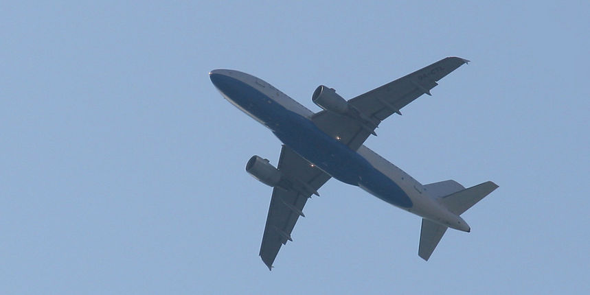 Avion (Foto: Dražen Lovrović)