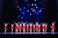 Plesna čestitka 2025.