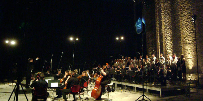 Glazbene večeri u sv.Donatu (otvorenje) Glazbene večeri u sv.Donatu (otvorenje)