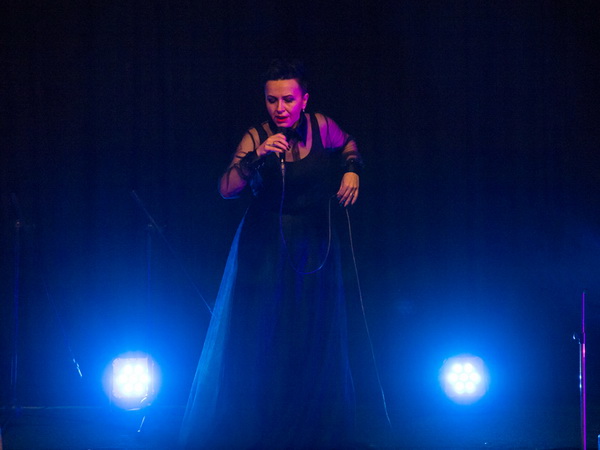 OLYMPUS DIGITAL CAMERA OLYMPUS DIGITAL CAMERA