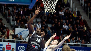 NLB liga: KK Zadar – KK Partizan 91-88, Foto: Mateo Smolic-Rocak