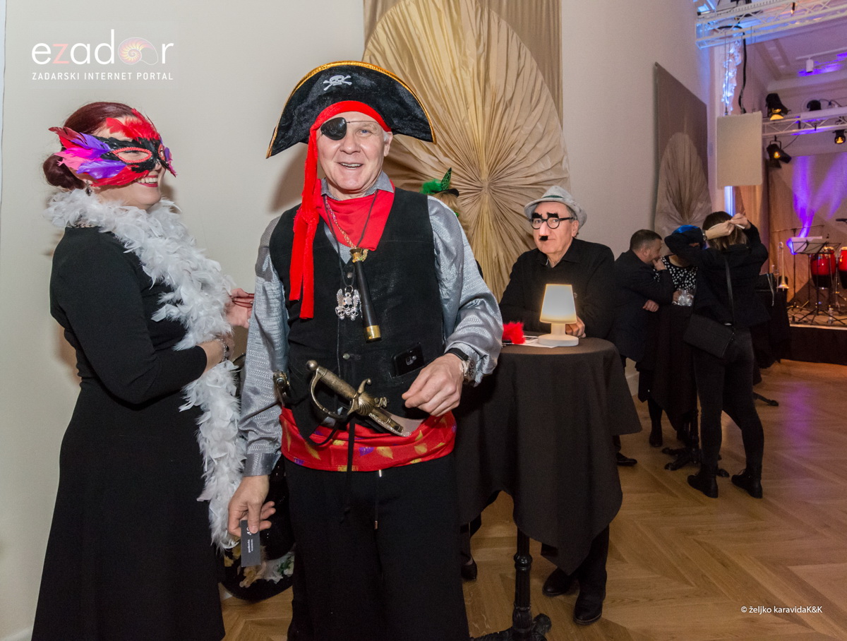 Karneval u Kneževoj palači: Salsa Sandunga i biranje najbolje maske Karneval u Kneževoj palači: Salsa Sandunga i biranje najbolje maske