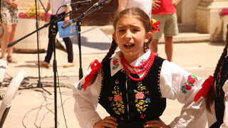 OŠ Zadarski otoci, učenici na Narodnom trgu