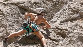 Penjači uživaju u kanjonu Paklenice, Foto: Dino Stanin Penjači uživaju u kanjonu Paklenice, Foto: Dino Stanin