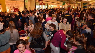 Supernova Zadar: Sveti Nikola i kamion Djeda mraza, Foto: Iva Perinčić Supernova Zadar: Sveti Nikola i kamion Djeda mraza, Foto: Iva Perinčić