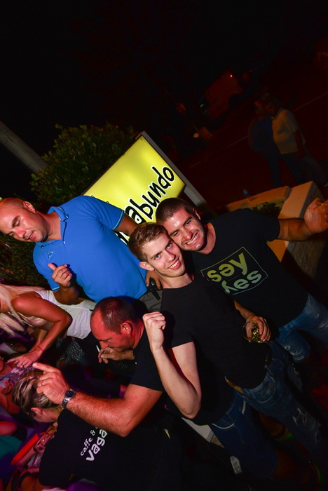 Zatvaranje sezone u virskom cafe & coctail baru Vagabundo. Foto: Iva Perinčić