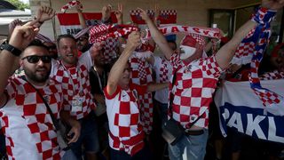 Veseli hrvatski navijači u Rostovu na Donu