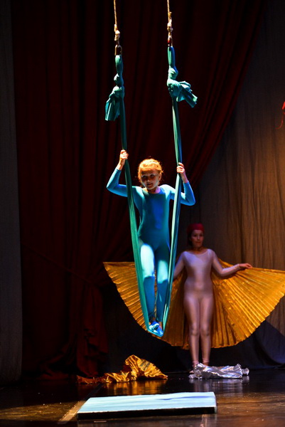 Circo Art u HNK Zadar izveo predstavu “Povratak u prirodu”