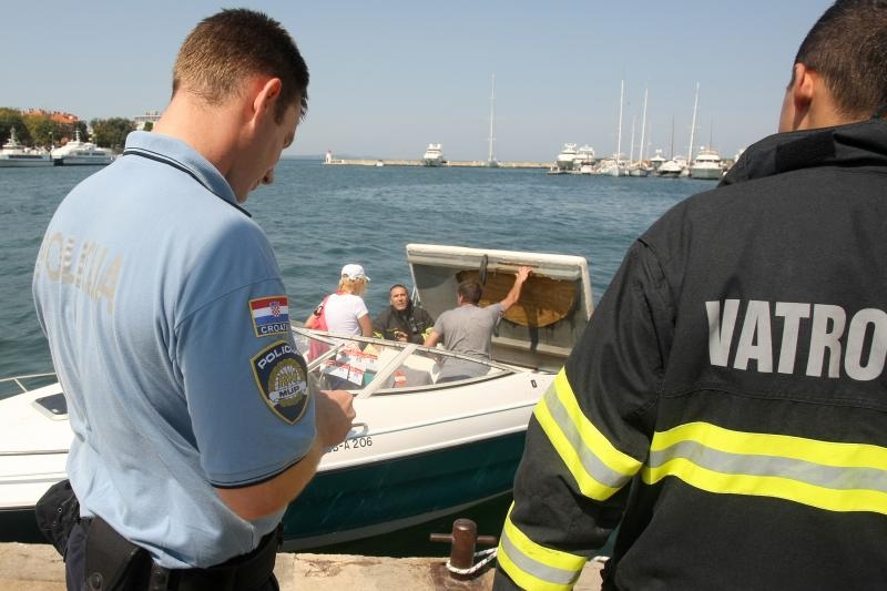 Eksplodirao gliser kod benzinske postaje na Branimirovoj obali, Foto: Dino Stanin/PIXSELL