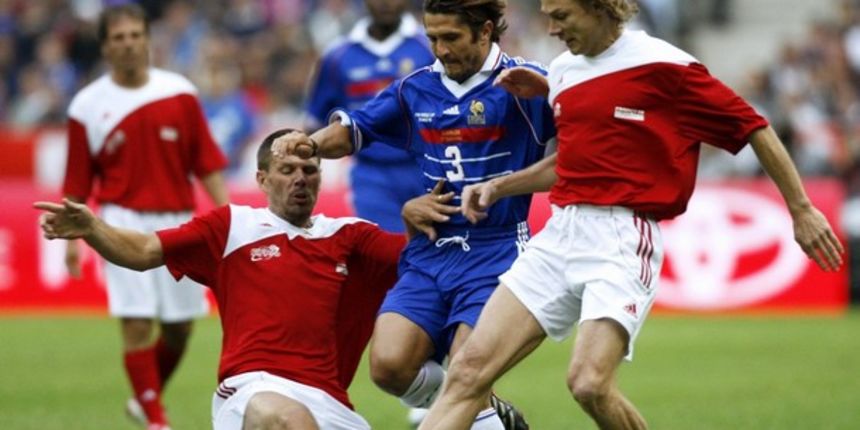 Boban, Lizarazu i Kharpin (Foto:Reuters)