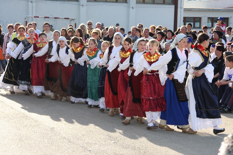HDZ-ov predizborni skup u Gračacu (Foto: P. Sikirić)