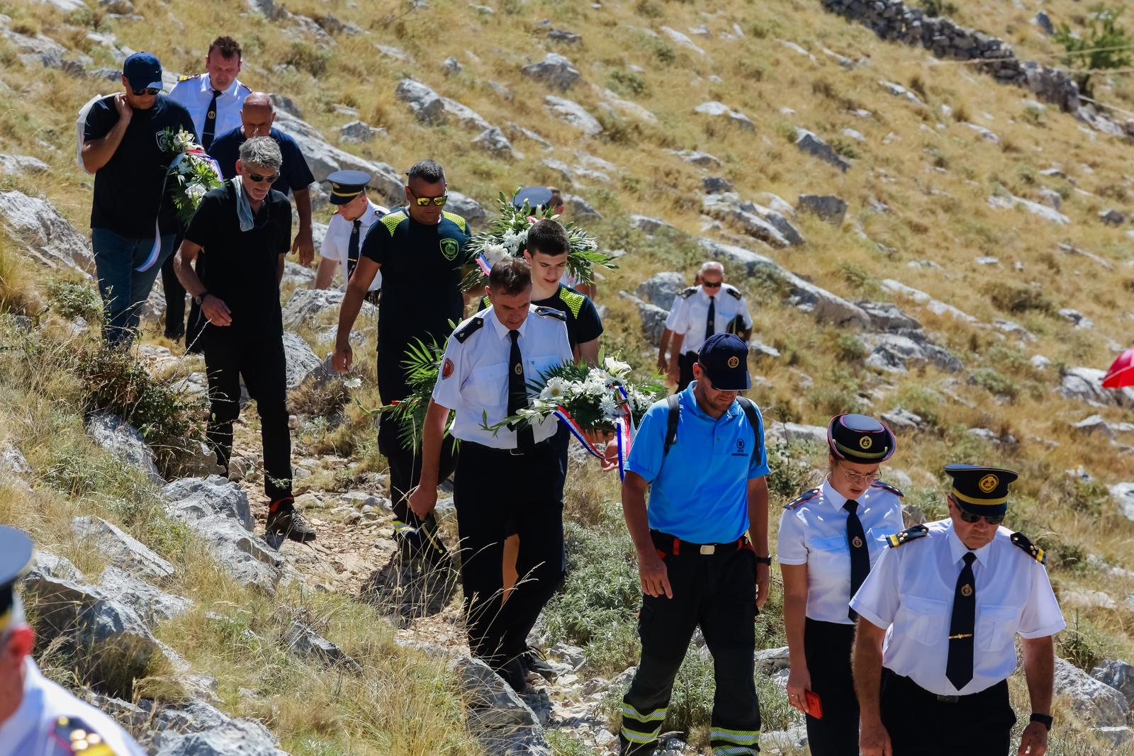 Obilježena 15. obljetnica od vatrogasne tragedije na Kornatima Obilježena 15. obljetnica od vatrogasne tragedije na Kornatima