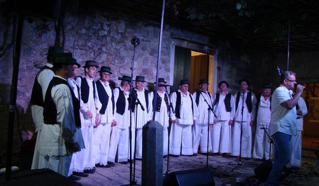 U subotu, 16. srpnja, na Kaštelu Benković u Benkovcu, u sklopu Benkovačkog kulturnog ljeta održan je “9. Etno festival – Benkovac 2016.”
