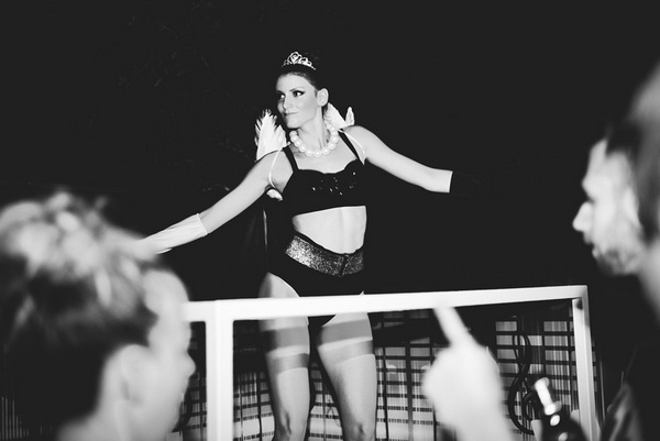 Odlična zabava u Noštromo i Vagabundo barovima na Viru