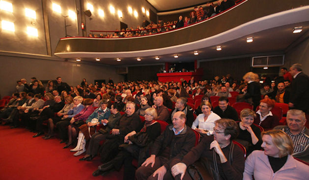 HNK Zadar : “Tko radi štrajka od gladi” (foto:Saša Čuka)