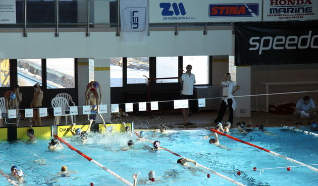 Plivanje, juniorsko prvenstvo