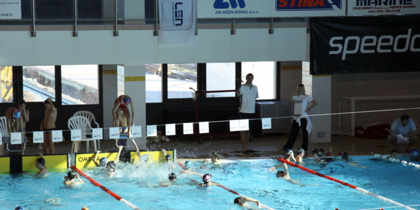 Plivanje, juniorsko prvenstvo