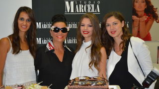 Da je čokolada omiljena svima već je dobro poznato no glumice Ecija Ojdanić, Sanja Vejnović, Ana Vilenica i Ana Begić posebno su uživale u slasticama na proslavi rođendana Studia Marcela međusobno prepričavajući dogodovštine sa seta. Da je čokolada omiljena svima već je dobro poznato no glumice Ecija Ojdanić, Sanja Vejnović, Ana Vilenica i Ana Begić posebno su uživale u slasticama na proslavi rođendana Studia Marcela međusobno prepričavajući dogodovštine sa seta.