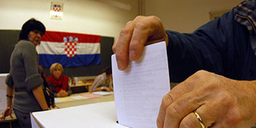 Biračko mjesto/Foto: HTV Biračko mjesto/Foto: HTV