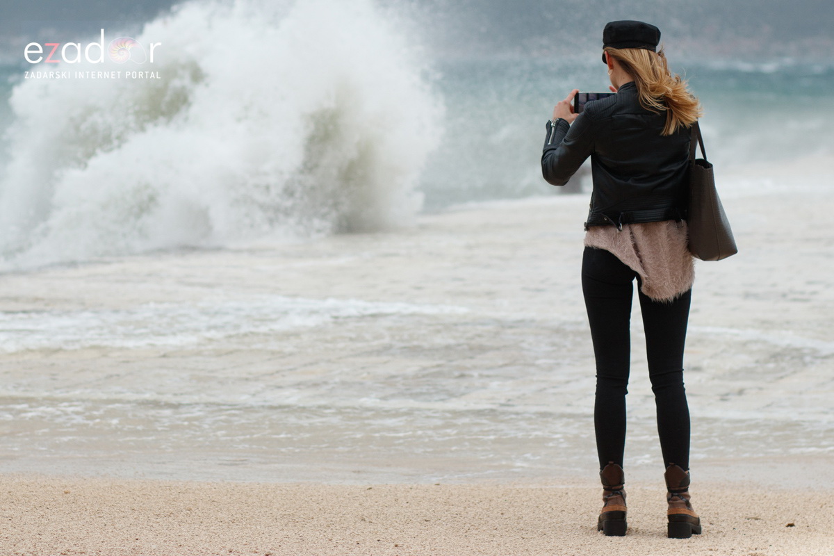 Đir po gradu, ponedjeljak 28. prosinca 2020. Đir po gradu, ponedjeljak 28. prosinca 2020.