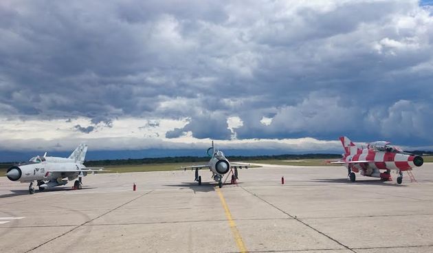 Vojarna Zemunik MIG piloti