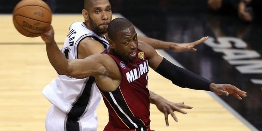 Dwyane Wade i Tim Duncan, foto: nba.com Dwyane Wade i Tim Duncan, foto: nba.com