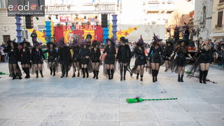 Zadarski karneval 2018: Povorka maškaranih skupina od Gradskih vrata preko Foruma do Narodnog trga Zadarski karneval 2018: Povorka maškaranih skupina od Gradskih vrata preko Foruma do Narodnog trga