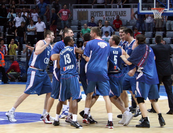 Zadar-Cibona 69-71, Cibona prvak Hrvatske, Foto: Mladen Malik / eZadar