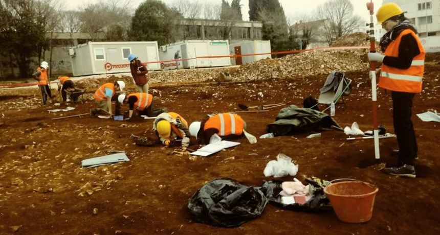 Kampus radovi, arheolozi, arheologija