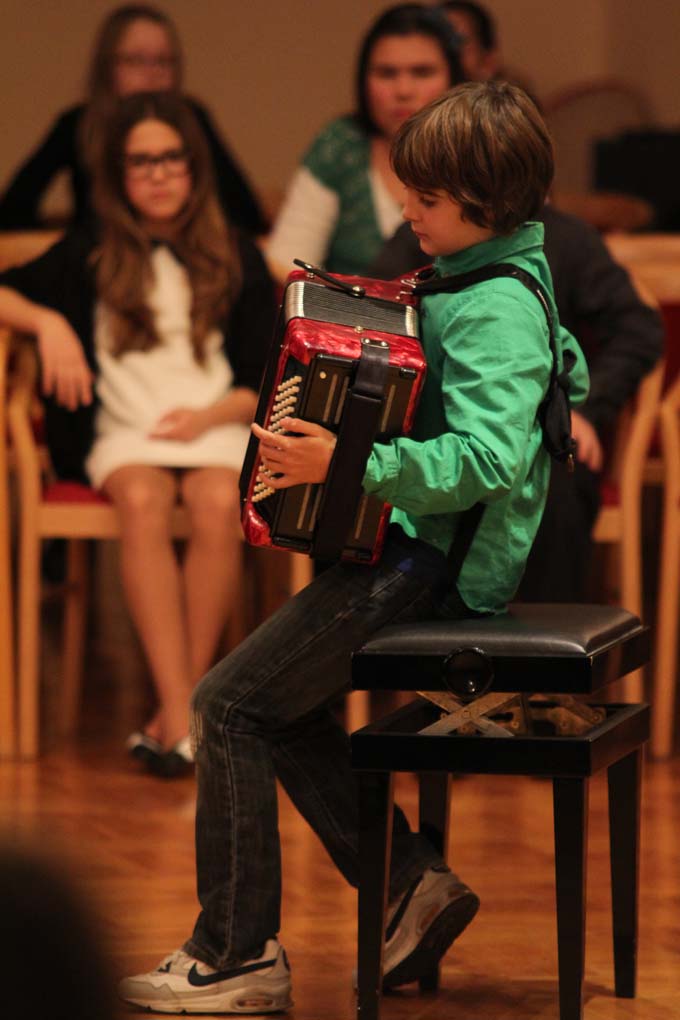 Predbožićni koncert glazbene škole sv. Benedikta, foto: Iva Perinčić Predbožićni koncert glazbene škole sv. Benedikta, foto: Iva Perinčić