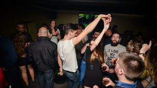 Subotnji party u Svarog baru