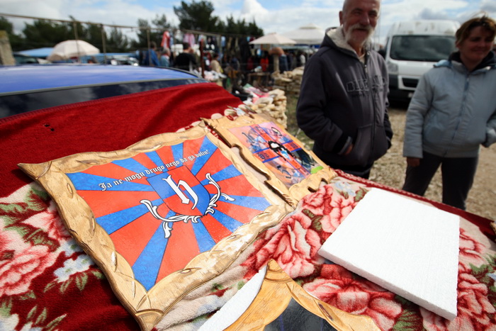 Benkovac, 100313.
Sajam u Benkovcu odrzava se svakog 10. dana u mjesecu. Stoljetna tradicija ucinila je od Benkovackog sajma neizostavni gospodarski i turisticki sadrzaj grada koji svaki put iznova iznenadjuje brojem posjetitelja koji preraste brojku od 1 Benkovac, 100313.
Sajam u Benkovcu odrzava se svakog 10. dana u mjesecu. Stoljetna tradicija ucinila je od Benkovackog sajma neizostavni gospodarski i turisticki sadrzaj grada koji svaki put iznova iznenadjuje brojem posjetitelja koji preraste brojku od 1