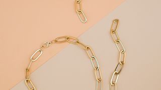 Ivana Mišerić za Karat Jewelry utjelovila modernu Femme Fatale Ivana Mišerić za Karat Jewelry utjelovila modernu Femme Fatale