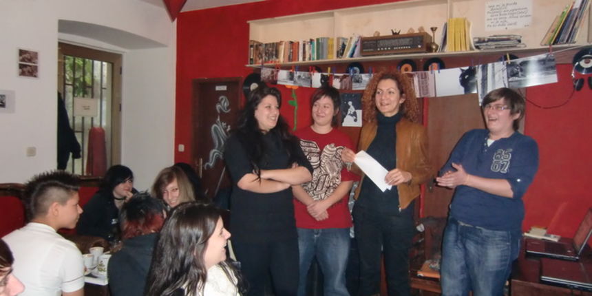 Izložba caffe bar JazzVa, foto: I. Pejkovic Izložba caffe bar JazzVa, foto: I. Pejkovic