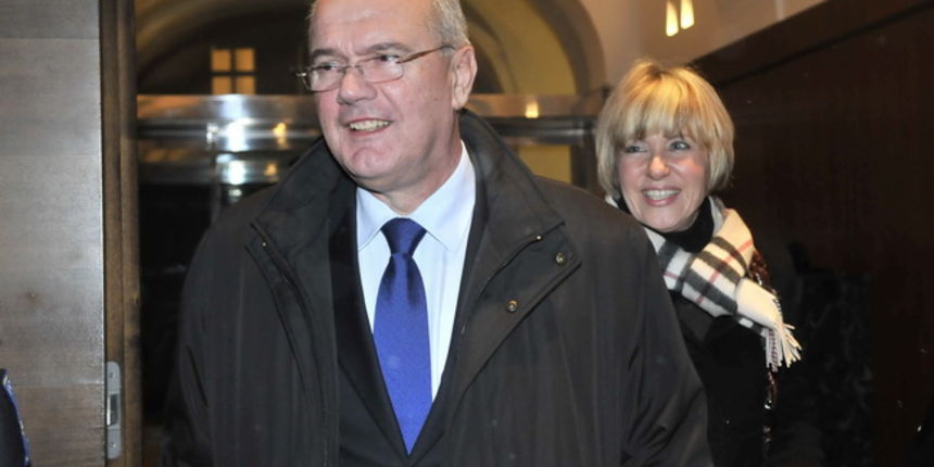 Zagreb, 21012010.
Vlada RH, predsjednica Vlade Jadranka Kosor sastala se danas s celnicima hrvatskih politickih stranaka.
Na slici: Neven Mimica i Ingrid Anticevic Marinovic nakon sastanka.
Foto: Bruno Konjevic / CROPIX Zagreb, 21012010.
Vlada RH, predsjednica Vlade Jadranka Kosor sastala se danas s celnicima hrvatskih politickih stranaka.
Na slici: Neven Mimica i Ingrid Anticevic Marinovic nakon sastanka.
Foto: Bruno Konjevic / CROPIX