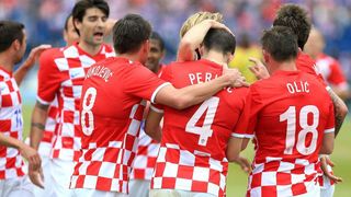 Stadion Gradski vrt, Osijek. Prijateljska nogometna utakmica Hrvatska – Mali (2-1), Foto: Slavko Midzor Stadion Gradski vrt, Osijek. Prijateljska nogometna utakmica Hrvatska – Mali (2-1), Foto: Slavko Midzor