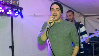 Humanitarni koncert “ZaDar Anđeli” održan je pod šatorom u u dvorištu Gimnazije Jurja Barakovića u Perivoju Vladimira Nazora