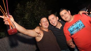 Noštromo bar Vir: Crazy flame night vol #3, foto: Iva Perinčić Noštromo bar Vir: Crazy flame night vol #3, foto: Iva Perinčić