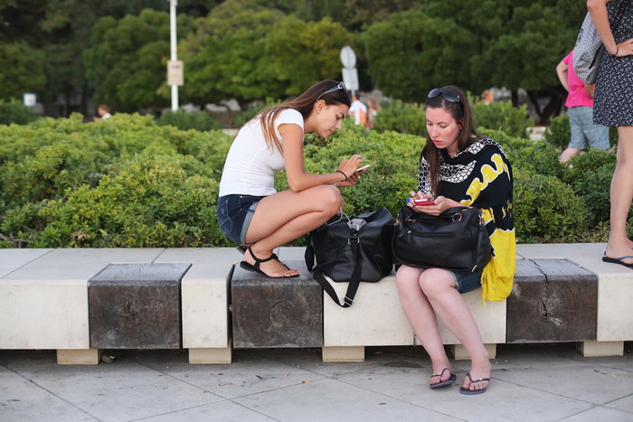 Večernji đir po zadarskoj rivi. Foto: Leo Banić