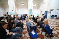 covjek je covjeku lijek (18) covjek je covjeku lijek (18)