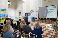 covjek je covjeku lijek (2) covjek je covjeku lijek (2)