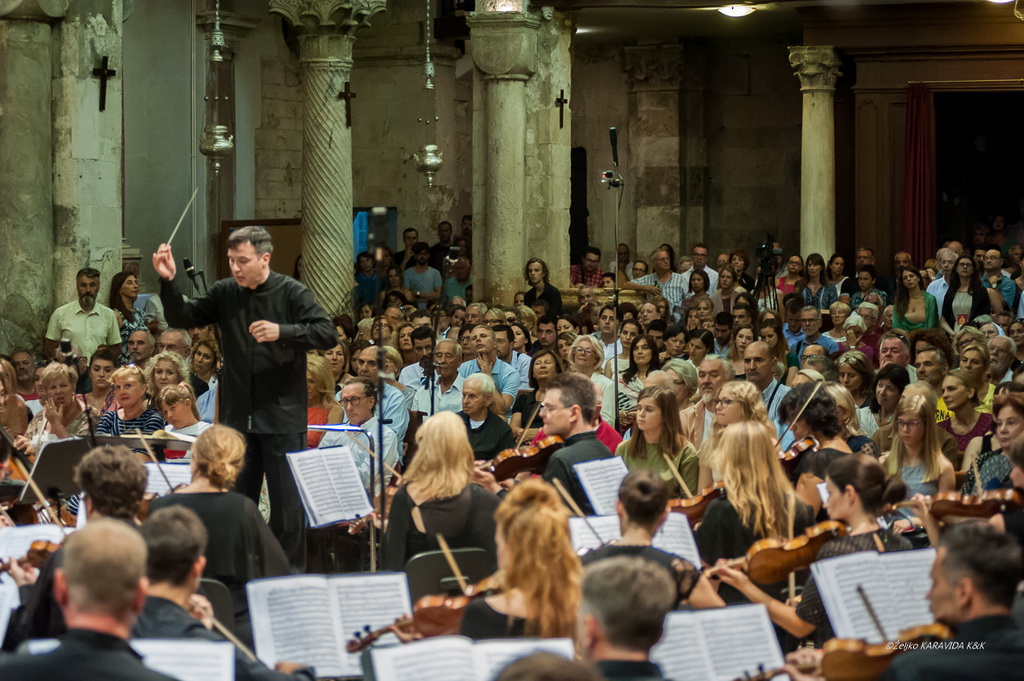Zadarski komorni orkestar: Beethovenova Deveta simfonija u katedrali Sv. Stošije