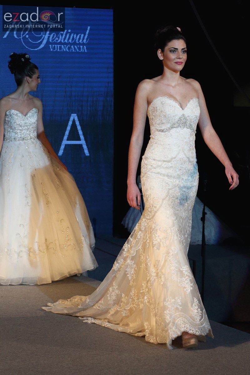 10. Festival vjenčanja: Modna revija vjenčanica i revija cvijeća 5. ožujka 2017.