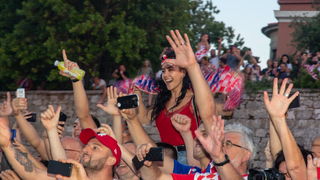 Veličanstven doček četvorice zadarskih Vatrenih od Gradskog mosta do Foruma