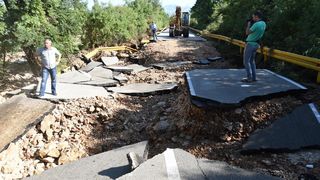 Ministri Butković i Ćorić obišli poplavljena područja u Zadarskoj županiji