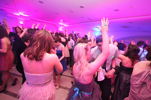 Maturalna večer Ekonomske škole (foto:Saša Čuka) Maturalna večer Ekonomske škole (foto:Saša Čuka)