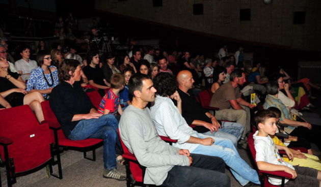 Premijera predstave “Buza” u kinu Pobjeda, Foto: Ivan Dilber